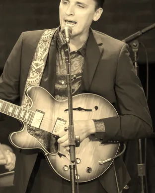 The Red Clay Strays, Wyatt Flores & Sweet Talk